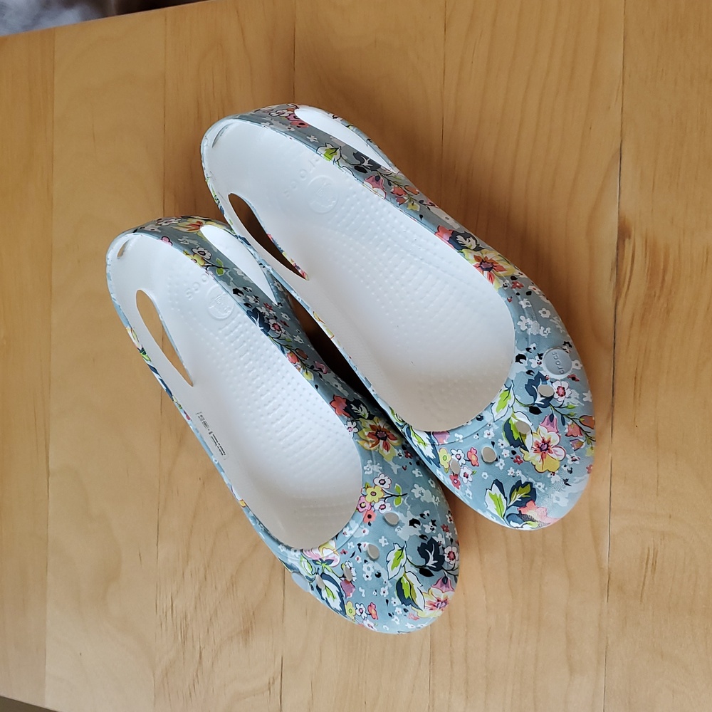 Vera Bradley x Crocs Kadee White Floral Ballet Flats Size 5 - Picture 3 of 16